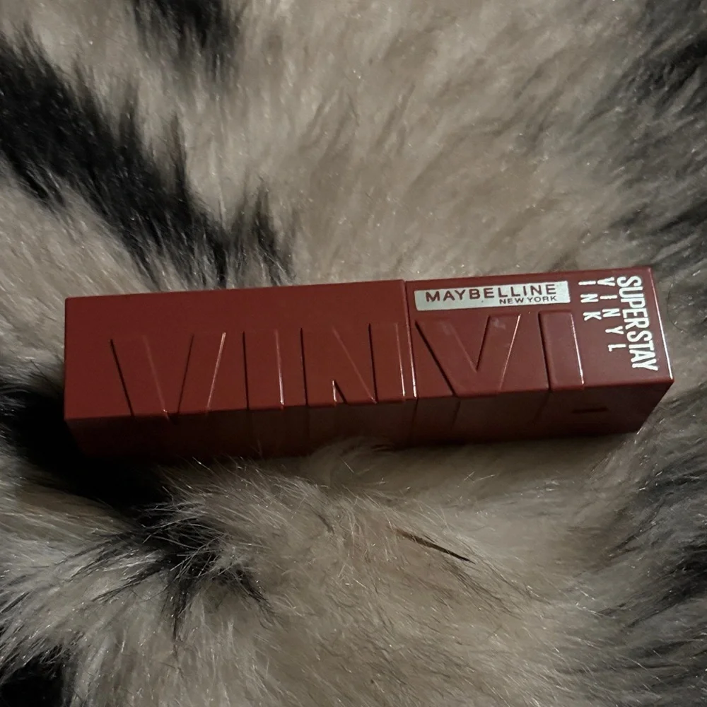 Maybelline SuperStay Vinyl Ink in 115 Peppy